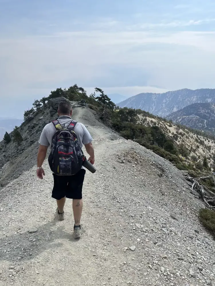 stepping across devils backbone