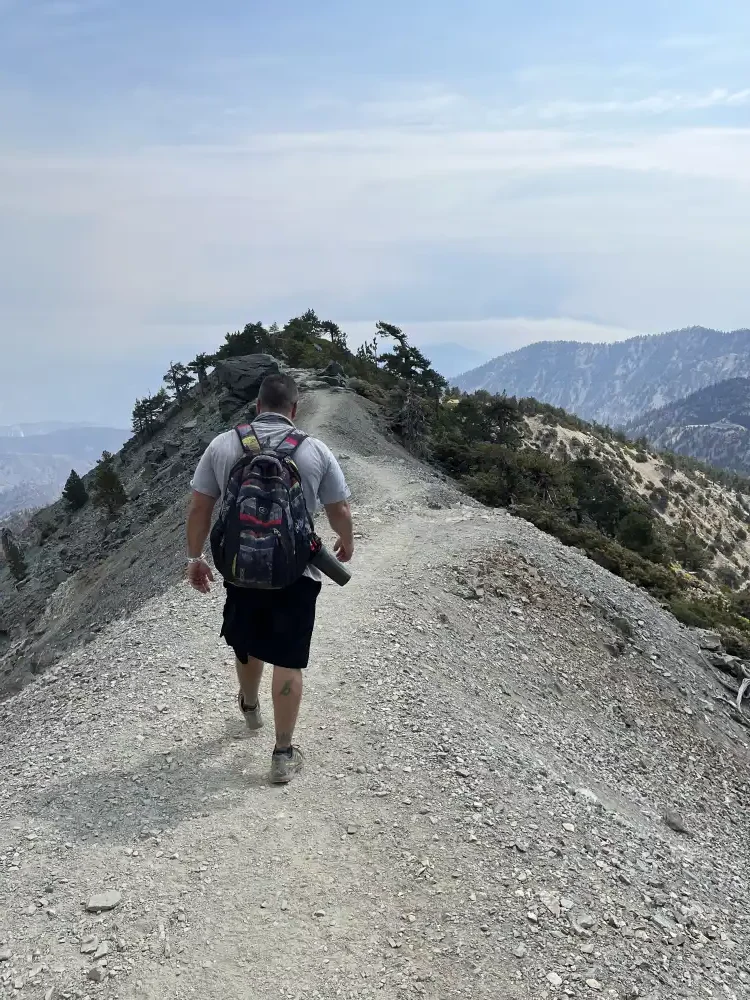 stepping across devils backbone