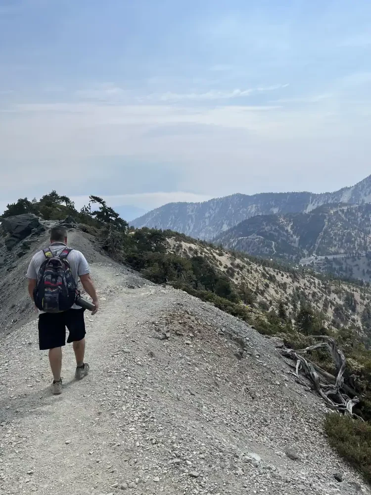 stepping across devils backbone