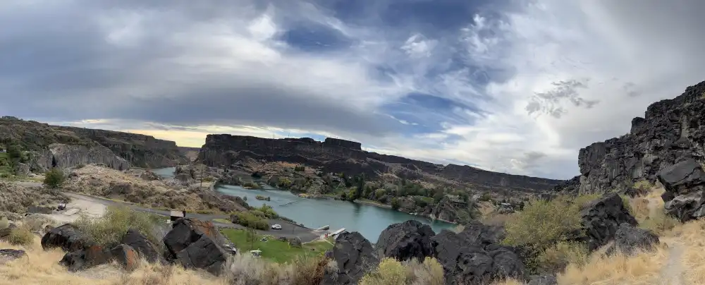 Above Shoshone Falls