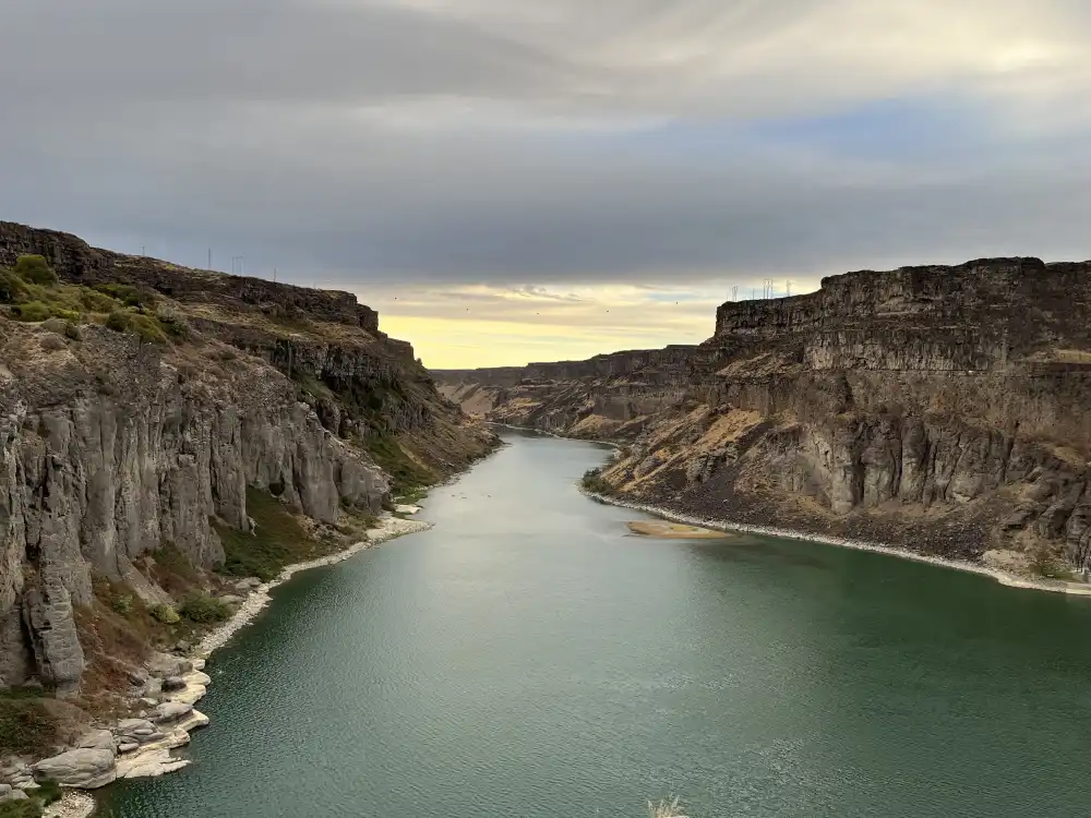 Snake River at Shoshone Falls