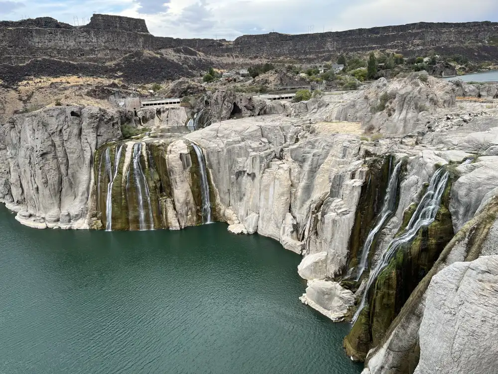 Shoshone Falls